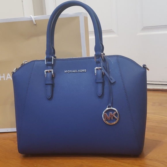 MICHAEL Michael Kors Handbags - NWT Michael Kors Ciara Satchel.
